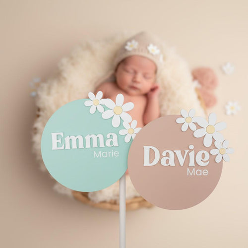 Custom Daisy Name Sign | Personalized Baby Nursery Decor | Newborn Photo Prop